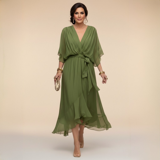 Ray Dress with V-Neck