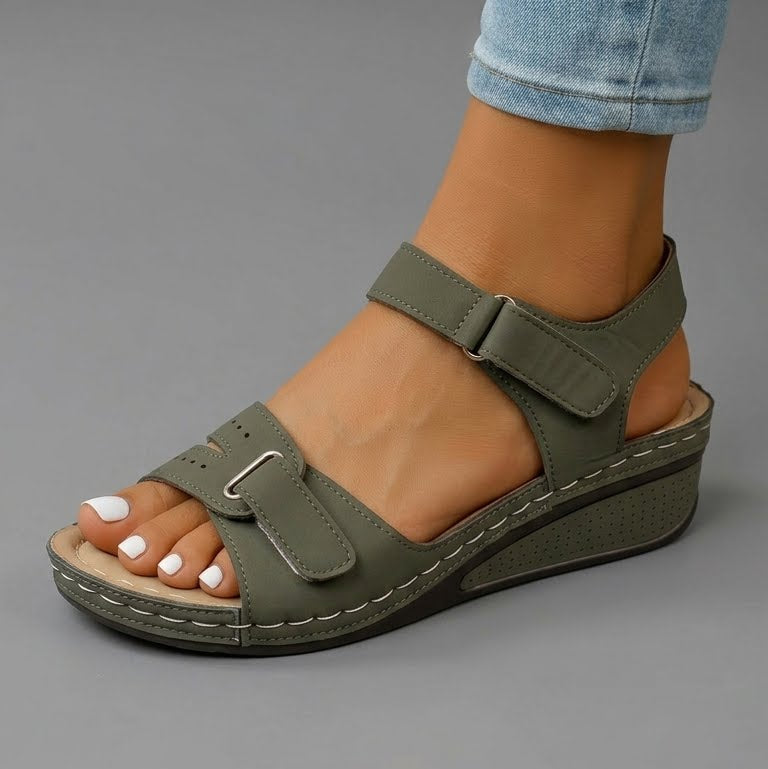 Zenvia Comfort Walking Sandals