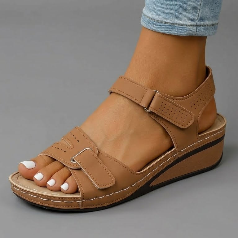 Zenvia Comfort Walking Sandals
