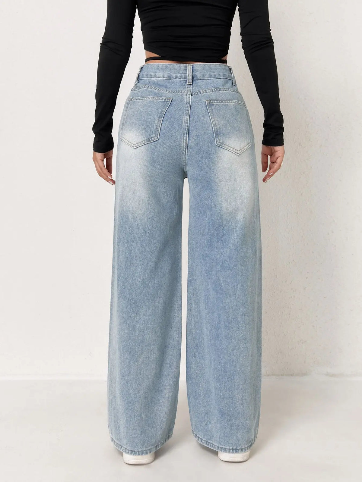 Valencia Wide-Leg Jeans