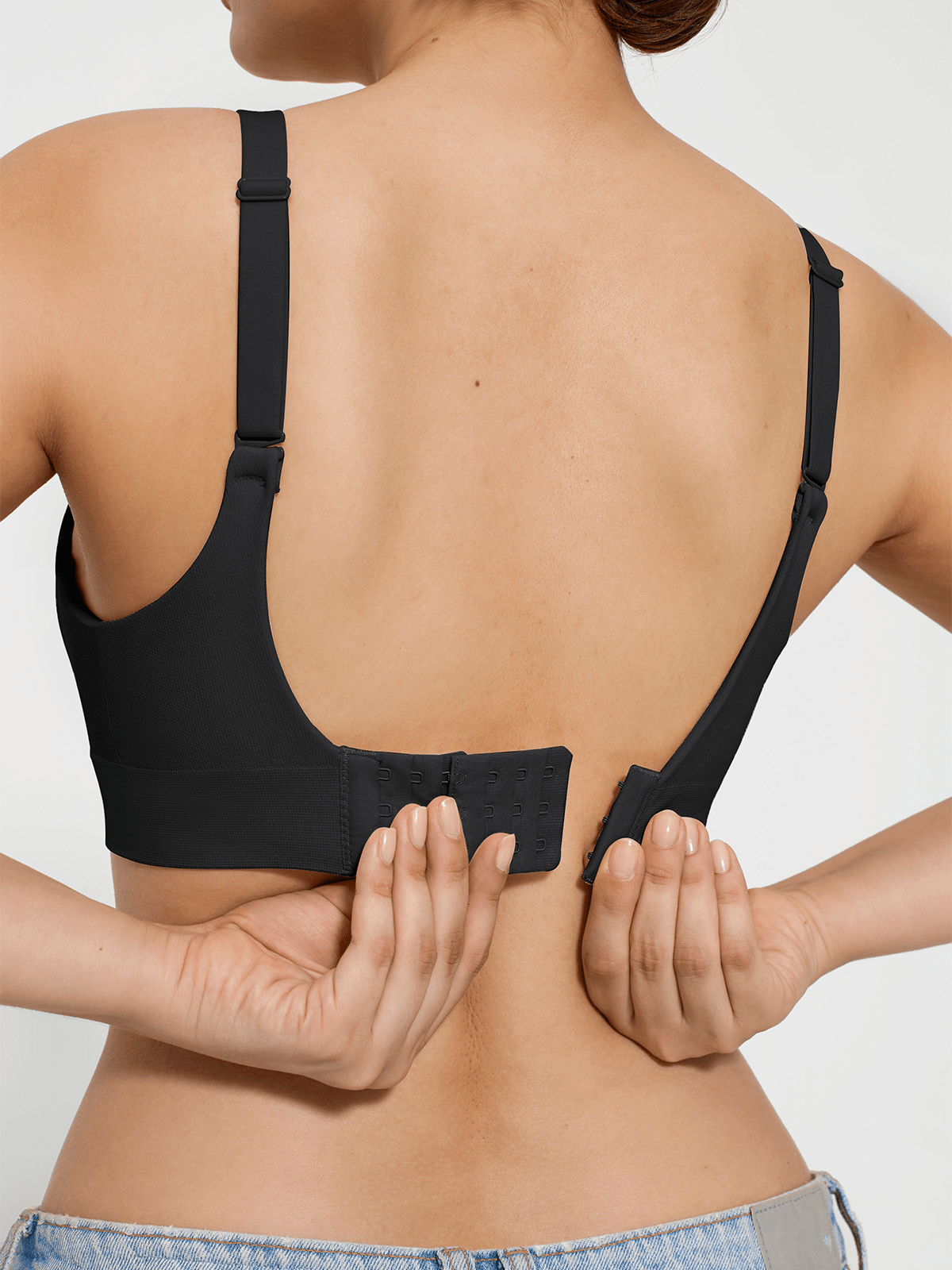 ContourLift Seamless Wireless Shaping Push Up Bra