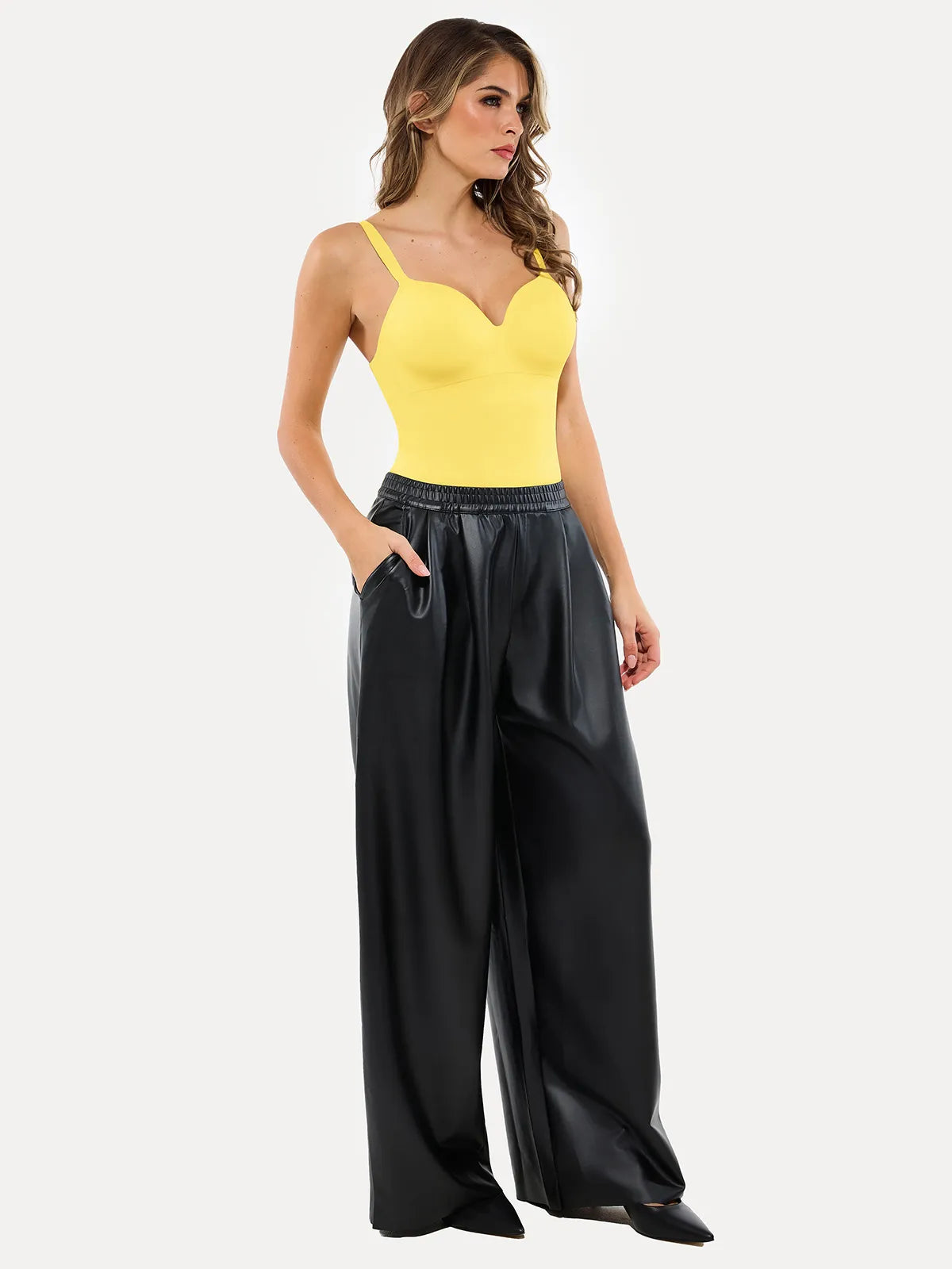 Seamless Built-in Bra All-in-One Push-Up Sculpting Cami Top