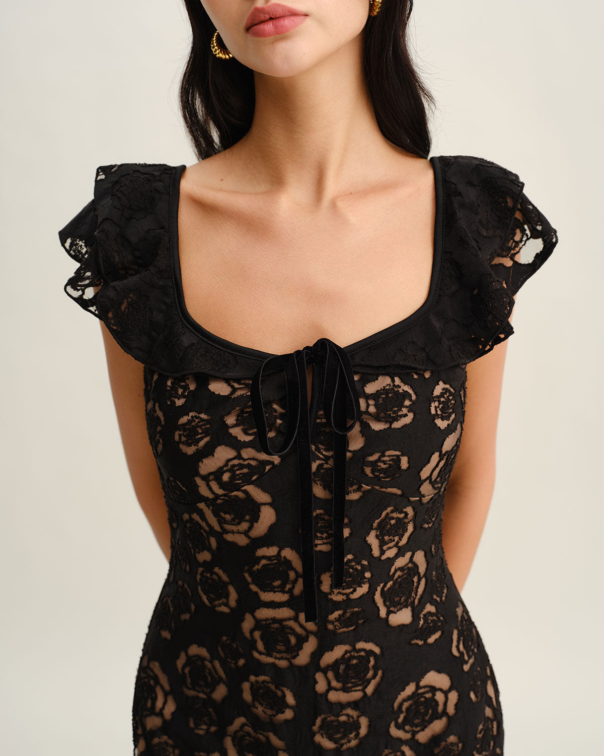 The Vittore Black Textured Ruffle Mermaid Midi Dress